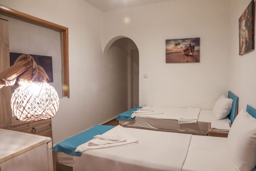 Yalıyanı Pansiyon - Image 17