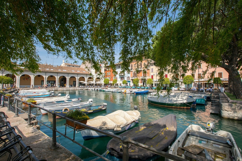 Almavite Wine Resort