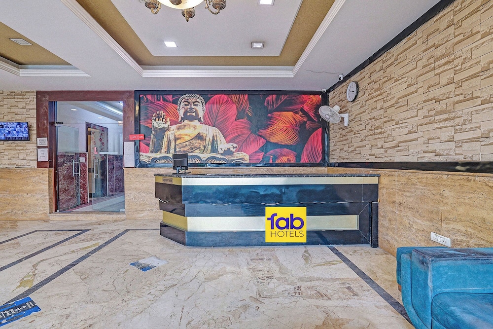 Fabhotel Redisston