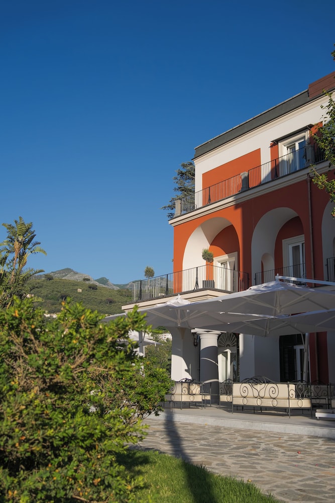 La Tuja Relais du Parc