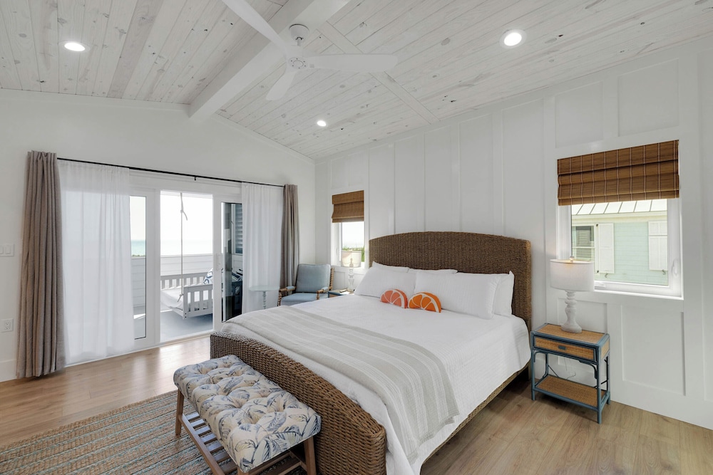 Suite Beach Tybee by Tybee Vacation Rentals