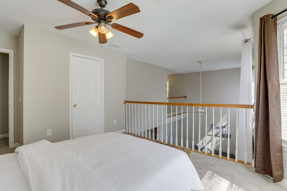 Stone Mountain Vacation Rental With Deck!