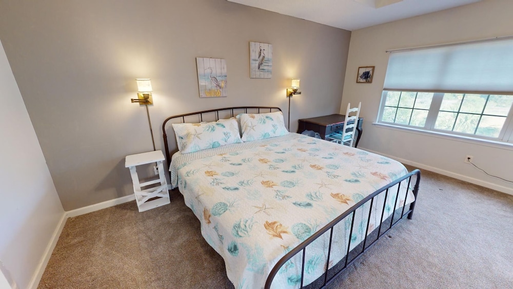 Rest Your Case - 2 Gabby Lane by Tybee Vacation Rentals
