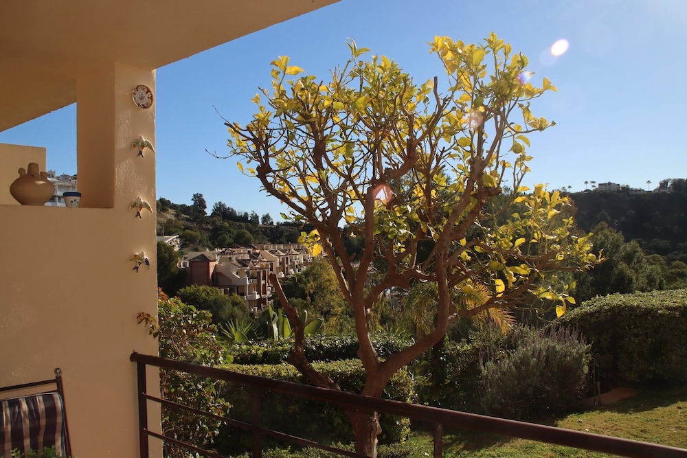 Garden Apt In Los Pinos, Los Arqueros Golf