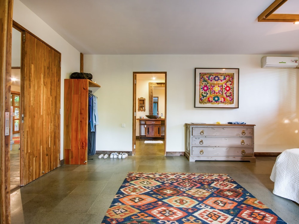 Villa Desa Roro Dua by Villa Finder