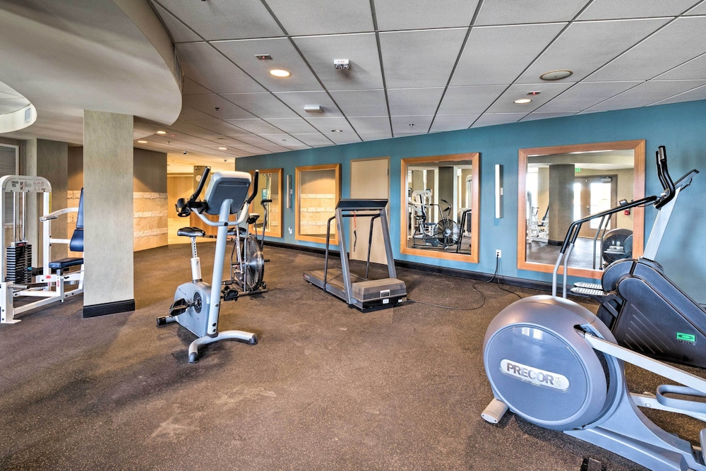 Lakefront Lago Vista Condo w/ Resort Amenities! - Property Image 15