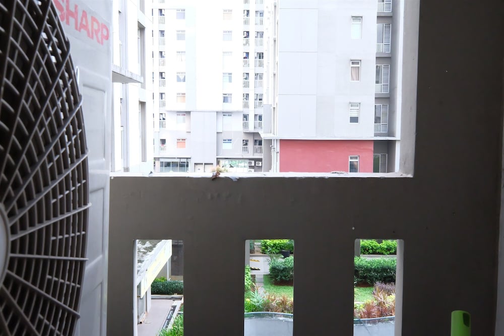Green Bay Pluit Apartment With Direct Access To Shopping Center view 4