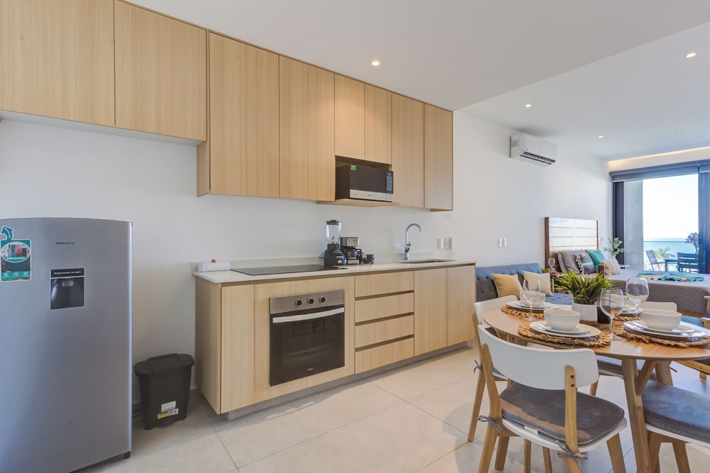 Aria Ocean Condominios