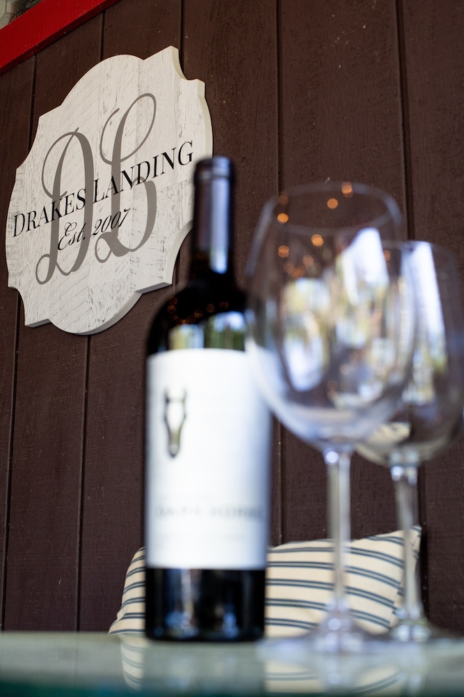 Drakeslanding Inn