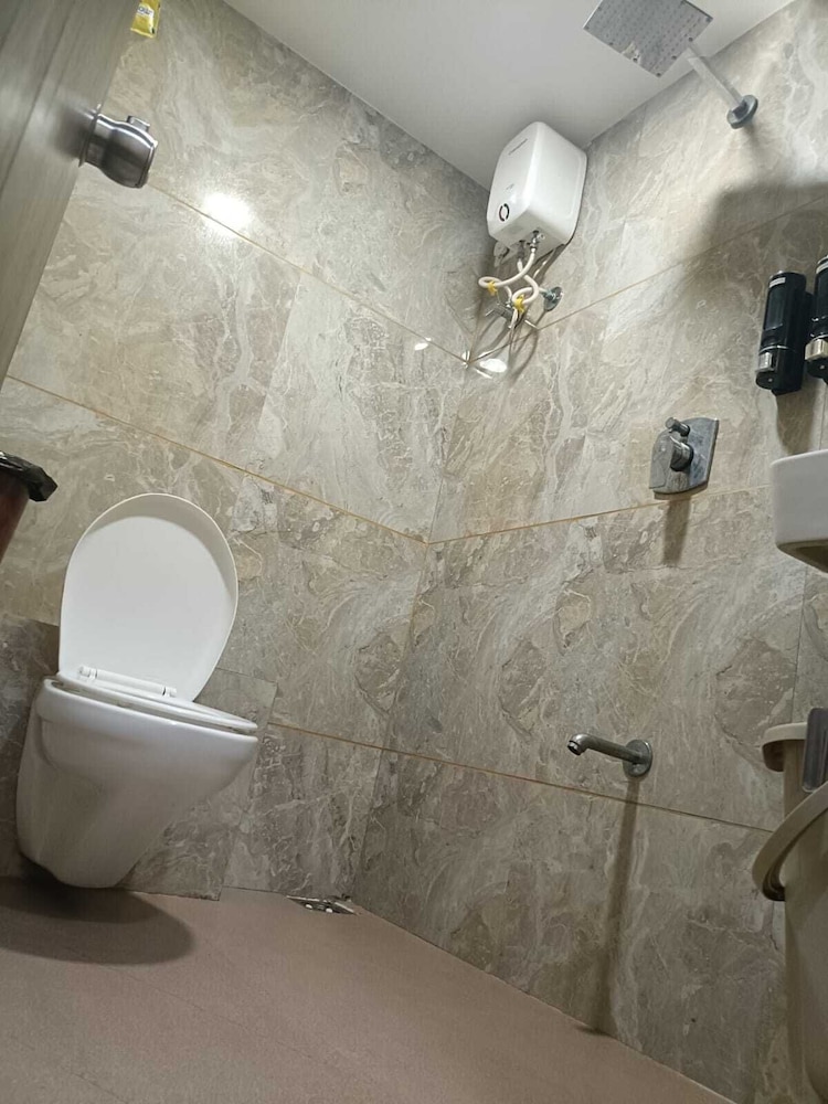 HOTEL RJ RESIDENCY C.G.ROAD
