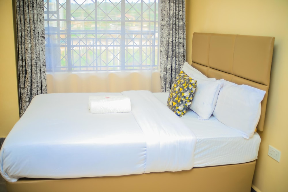 Lux Suites J'Melots Apartments Kisumu