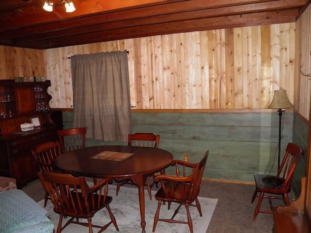 Lake Tahoe Vacations - 825 Julie Lane - Property Image 5