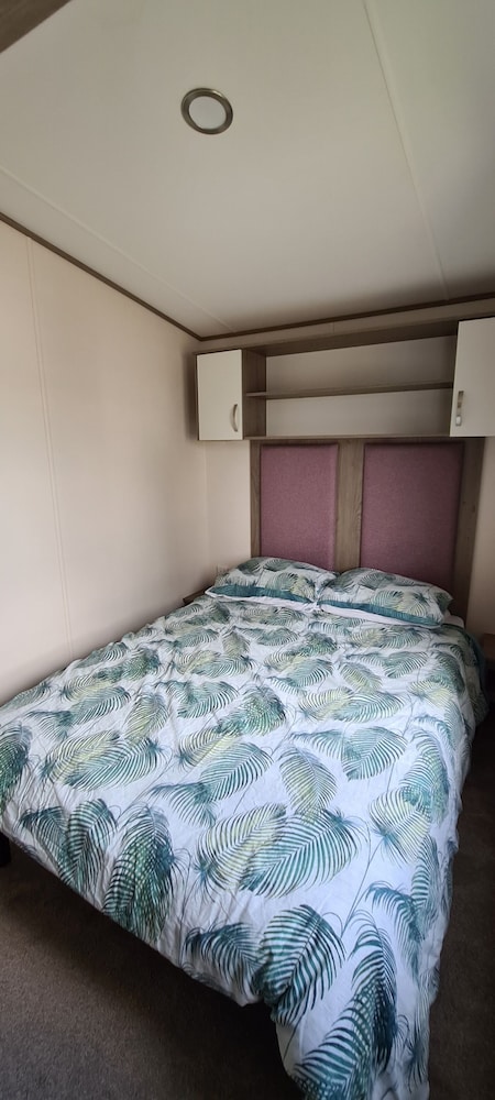 KMH Caravan Holidays