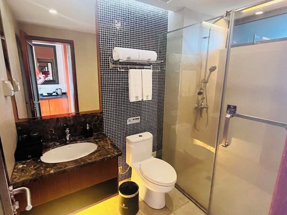 Huizhou Hazens East Resort