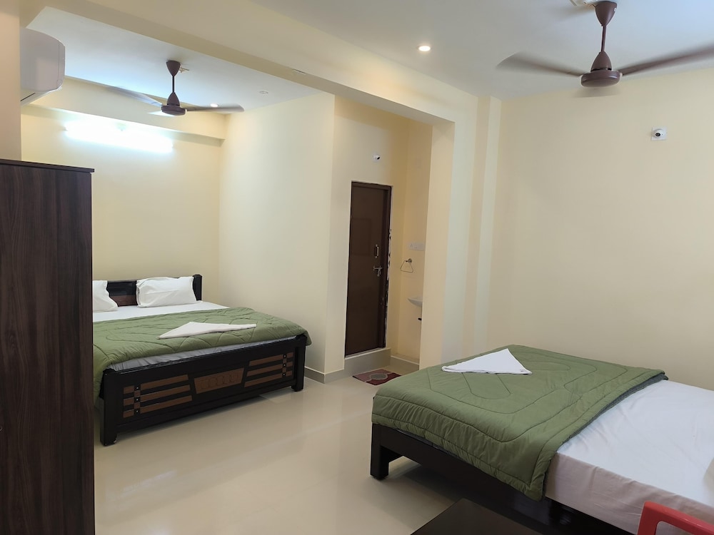 Hotel Vishnu Grand