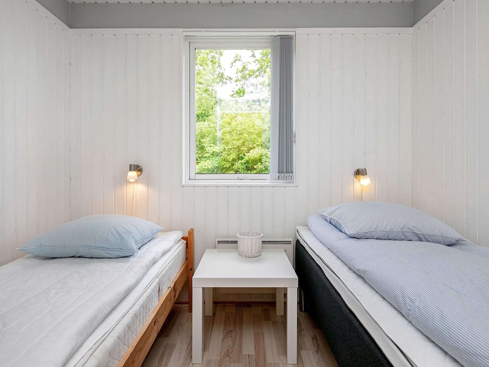 8 Person Holiday Home in Hojslev-by Traum view 3