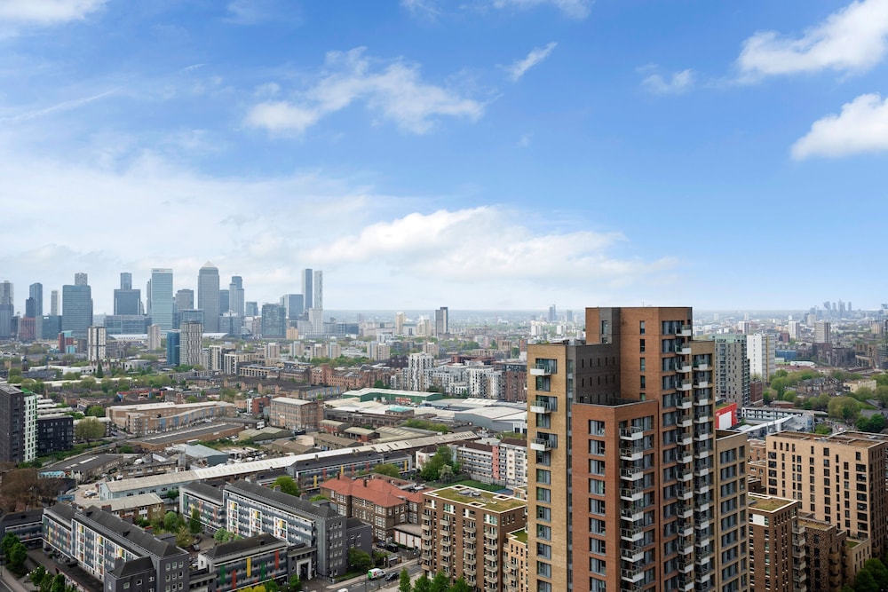 Chic One-bedroom Apartment Near Stratford