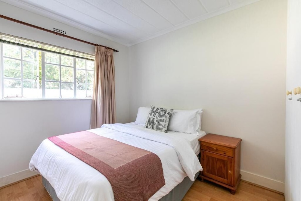 Sandton City Leafy 3bed