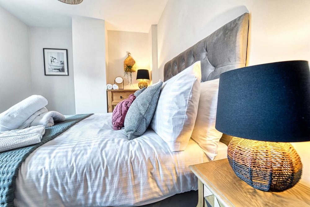 Host Stay London Road Cottage