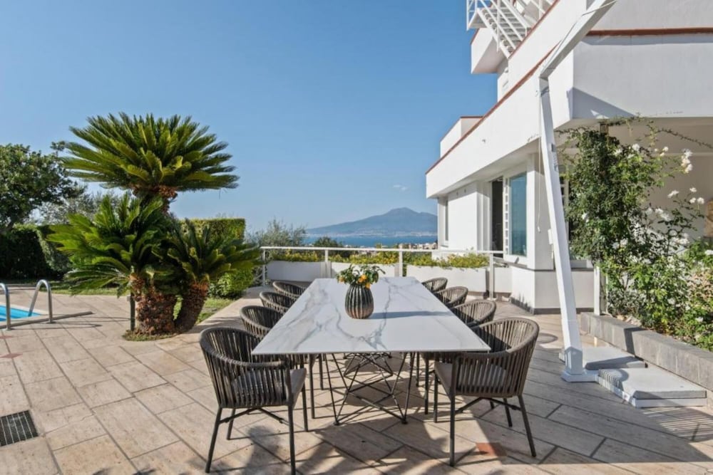 Villa Romeo in Vico Equense photo 3