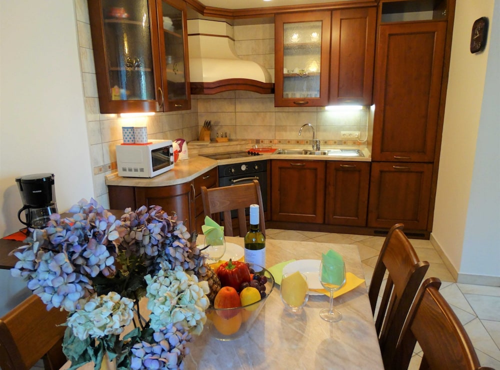 Seaside Escape Selce Apartments
