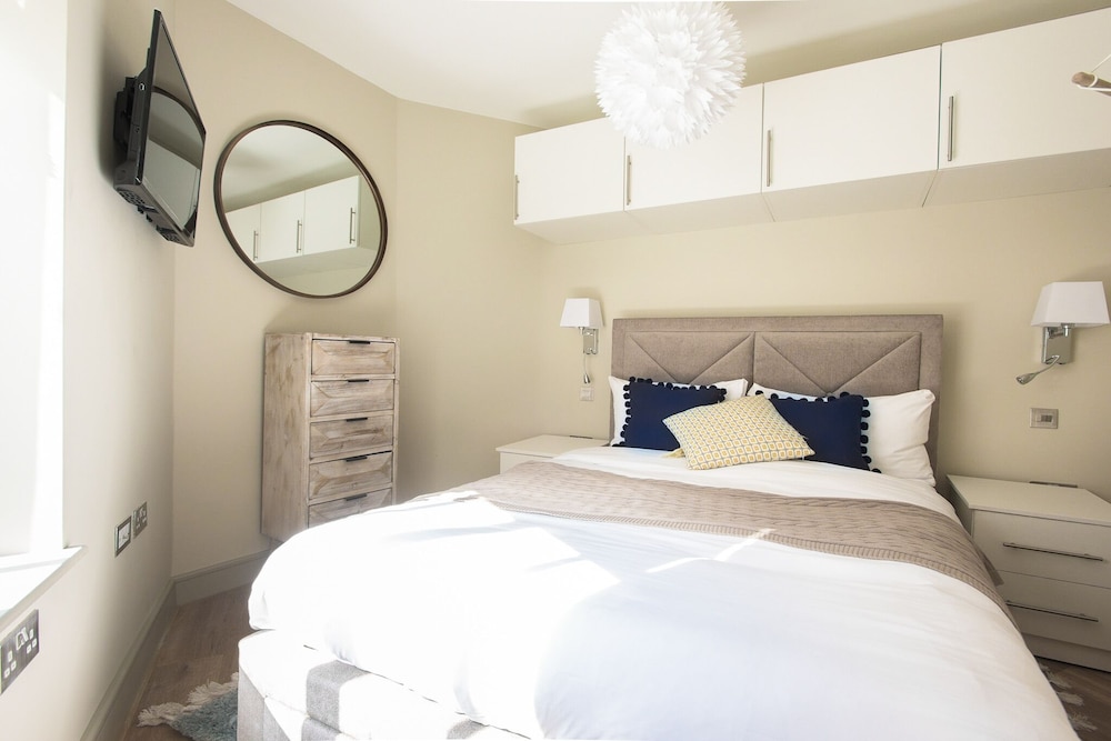 The Mayfair Parade - Trendy 1bdr Pied-a-terre in Central London