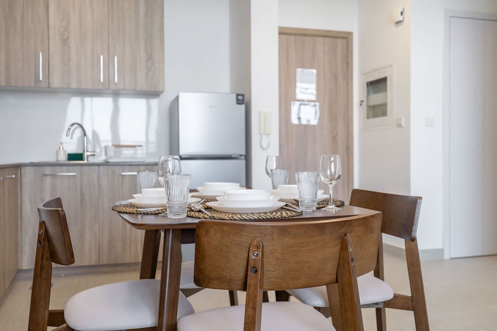 Stunning 1 BR With Pool View in Rawda Apartments