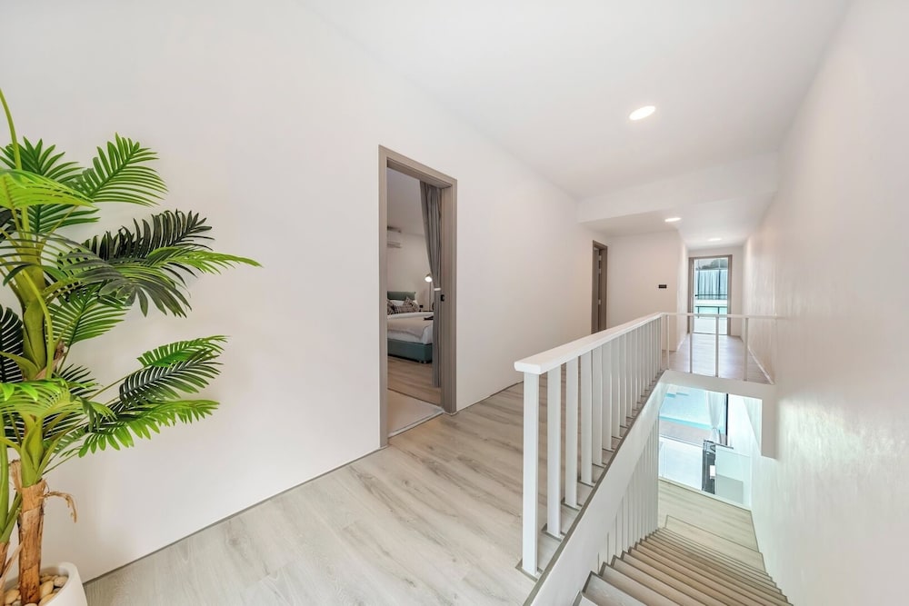 Unique Townhouse Pool Slide Access
