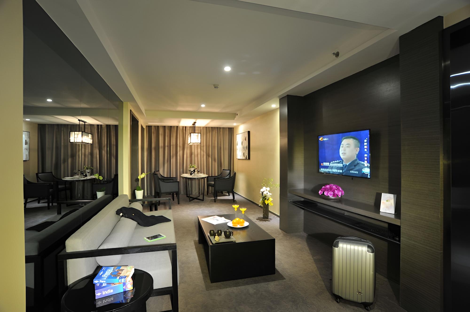 La Quay Hotel