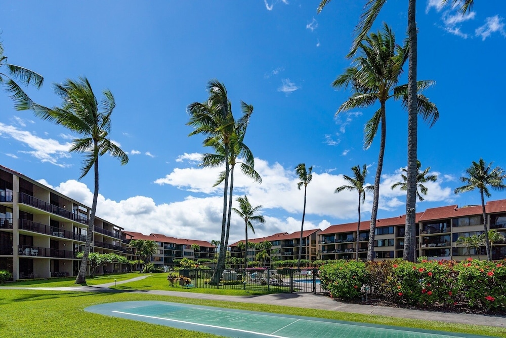 Papakea H404 3 Bedroom Condo by RedAwning - Image 3