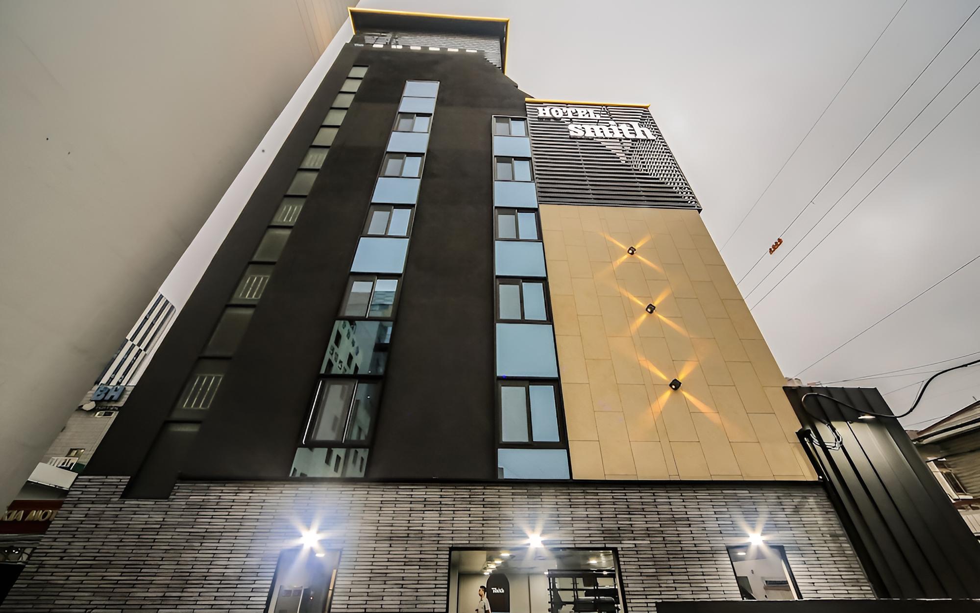 Busan Daeyeondong Hotel Smith