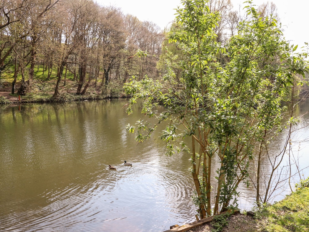 Nant House
