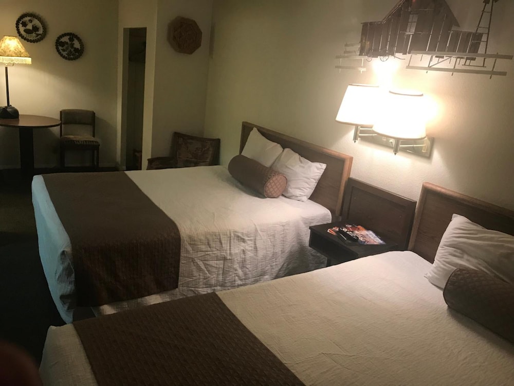 Caboose Motel