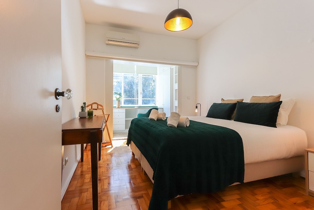 Casa Rose Premium Living All in Lisbon view 4