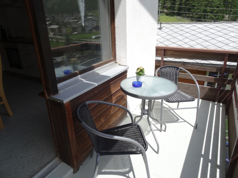 Apartments Carmena