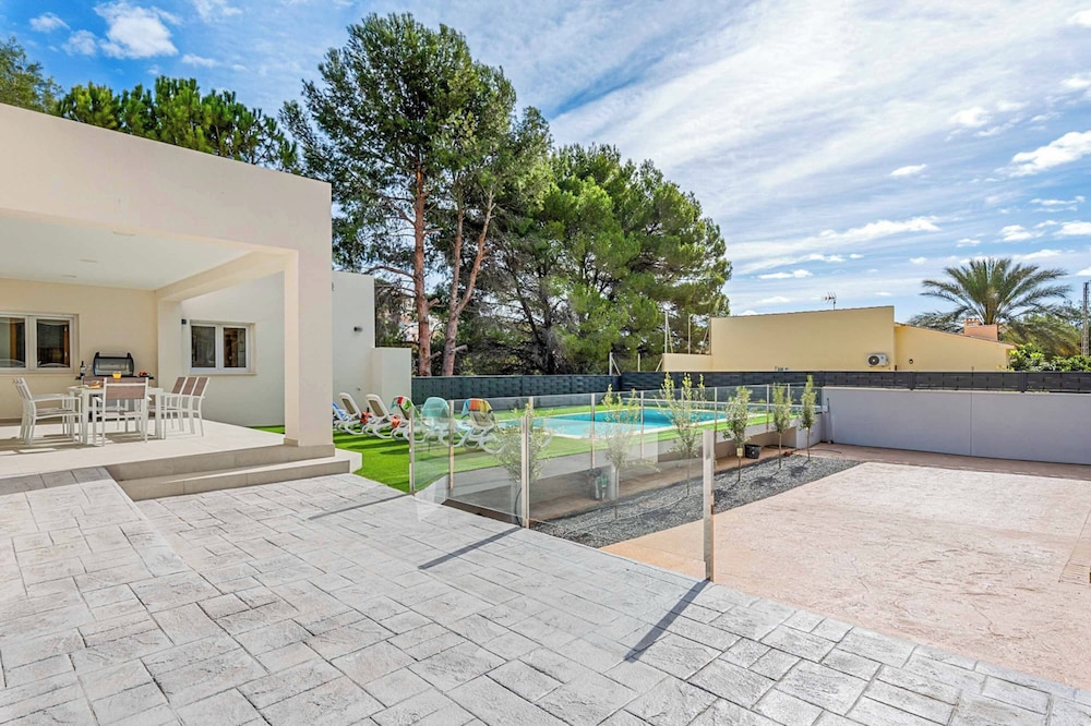 Villa Aiko