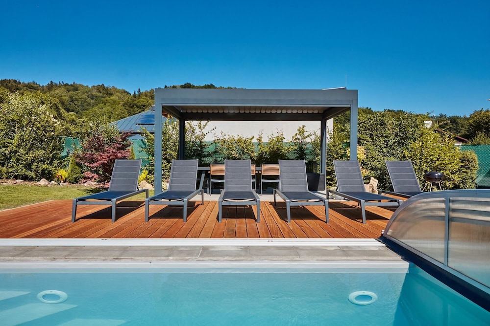 Villa Mlade Buky - Kmm018