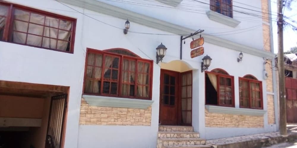 Cuna Maya B&B view 3