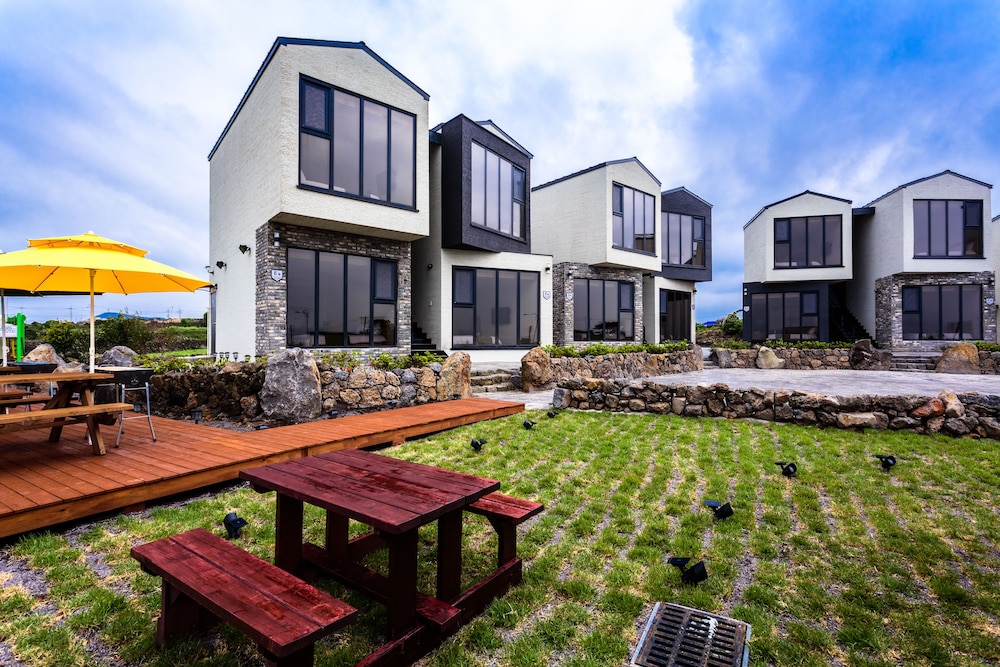 De Reve Jeju
