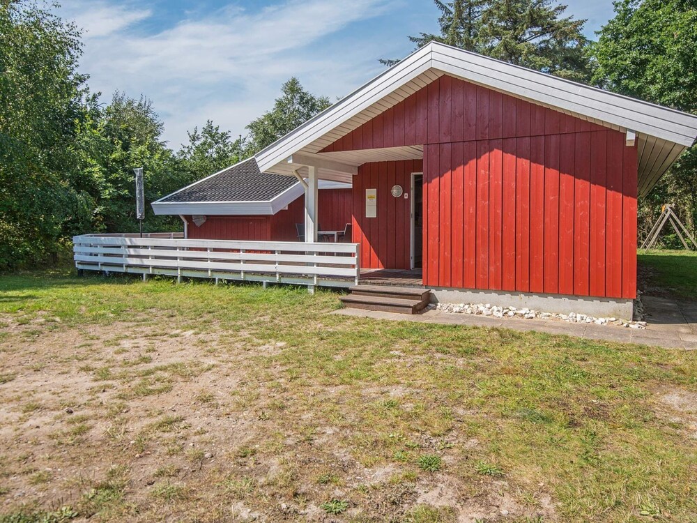 6 Person Holiday Home in Romo