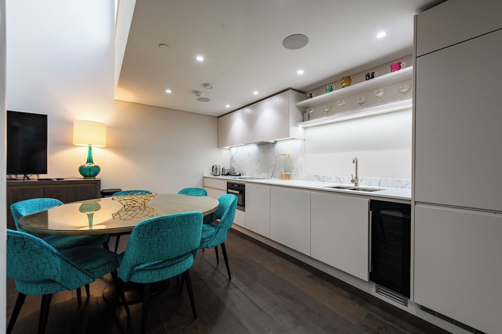 Farringdon By Capital view 4