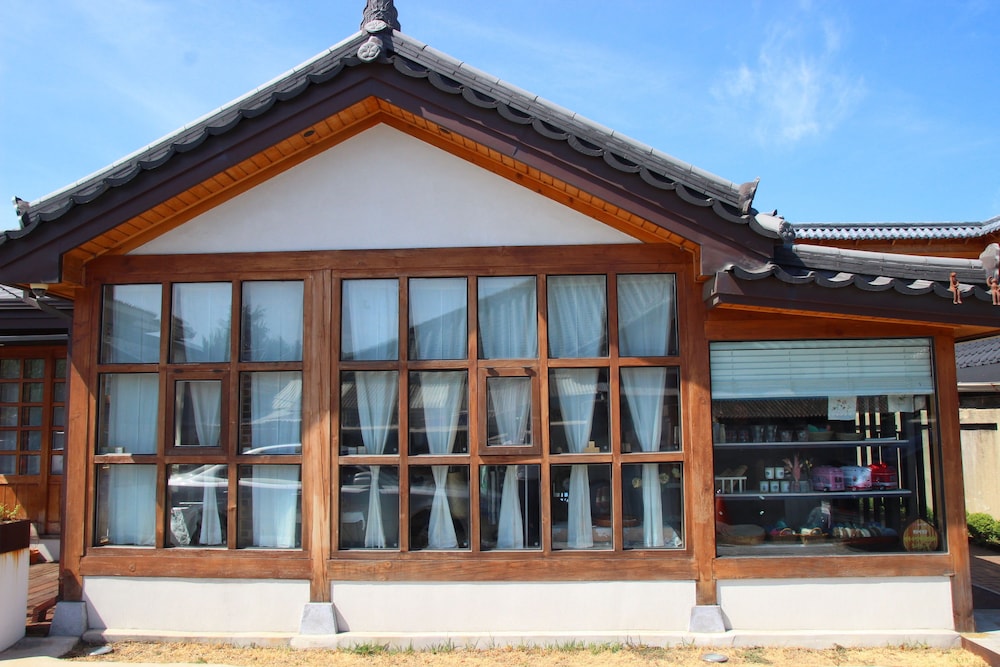 Hyun Guesthouse