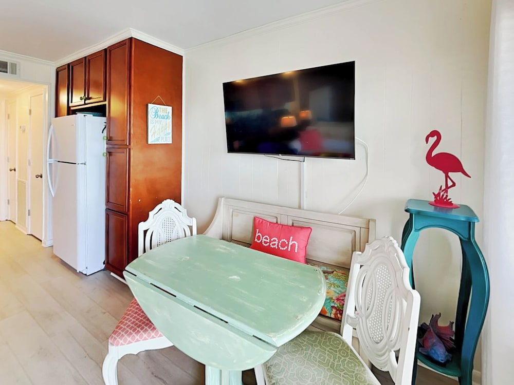 Beach Racquet A117 by Tybee Vacation Rentals