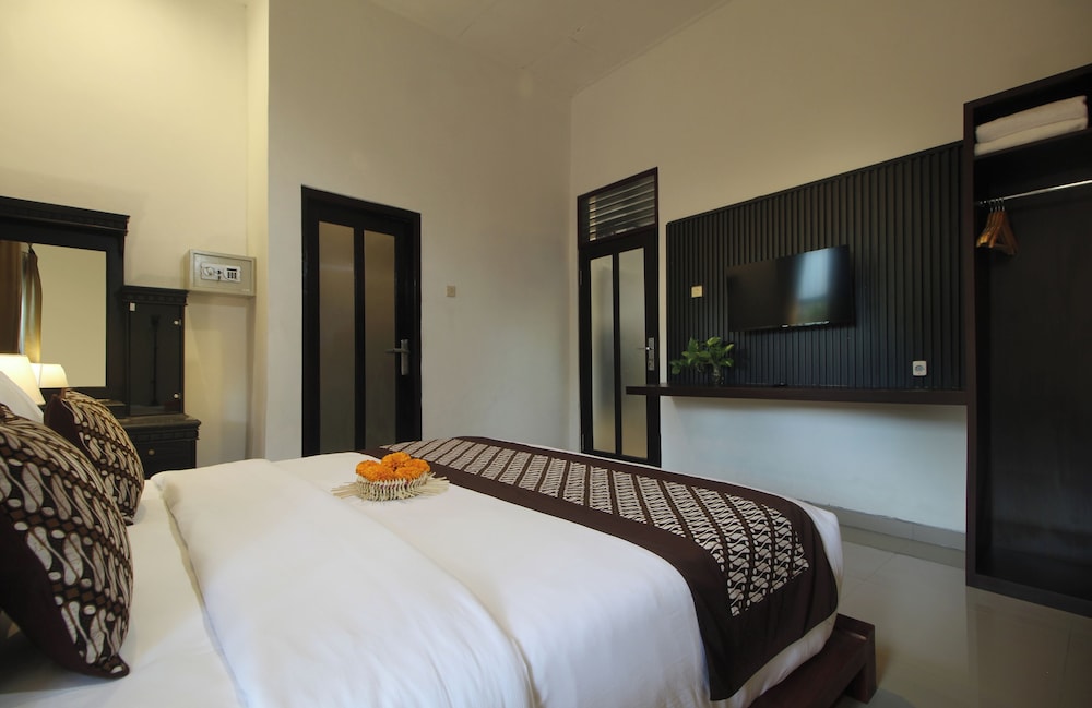 Dhanya Villa Lovina by Parigata