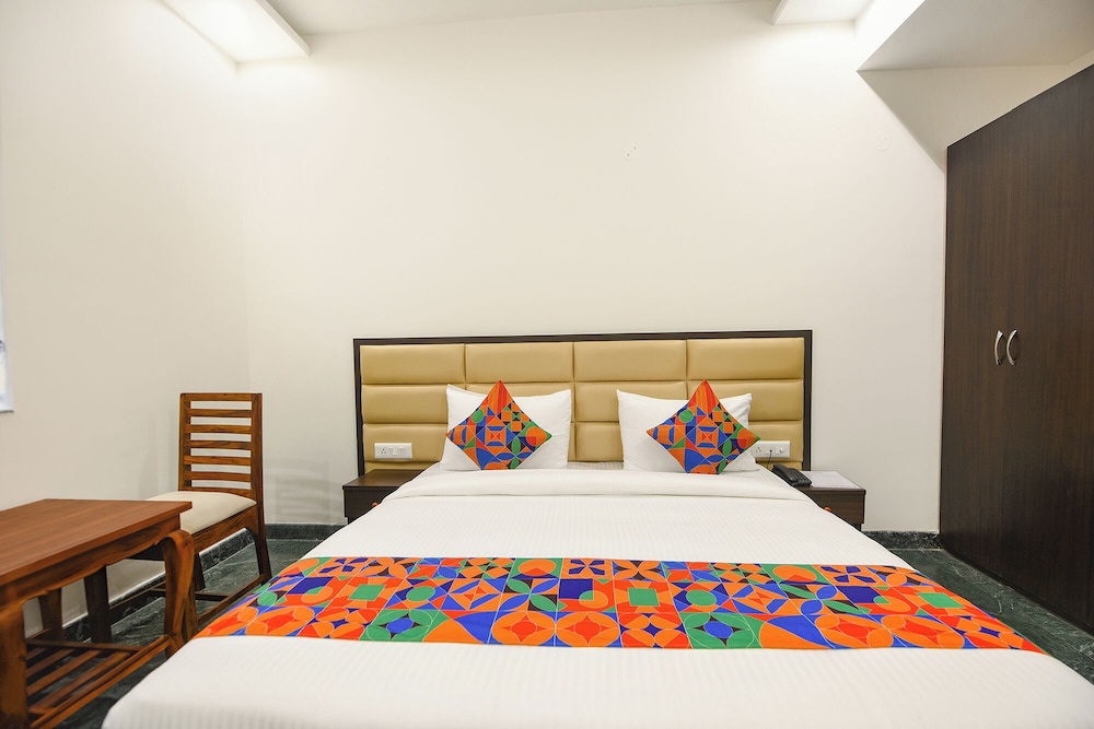 Fabhotel Sai Village
