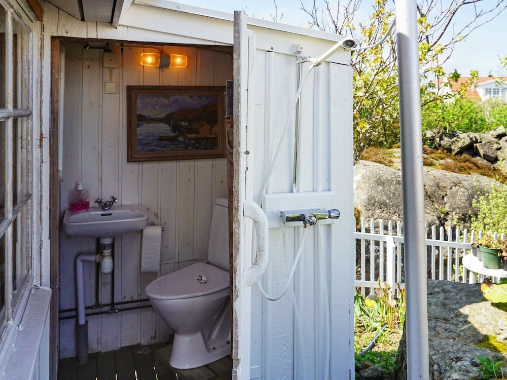 2 Person Holiday Home in Gullholmen view 5