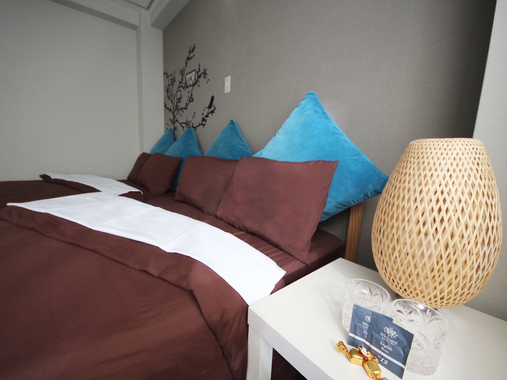 Osaka Guesthouse HIVE - Hostel
