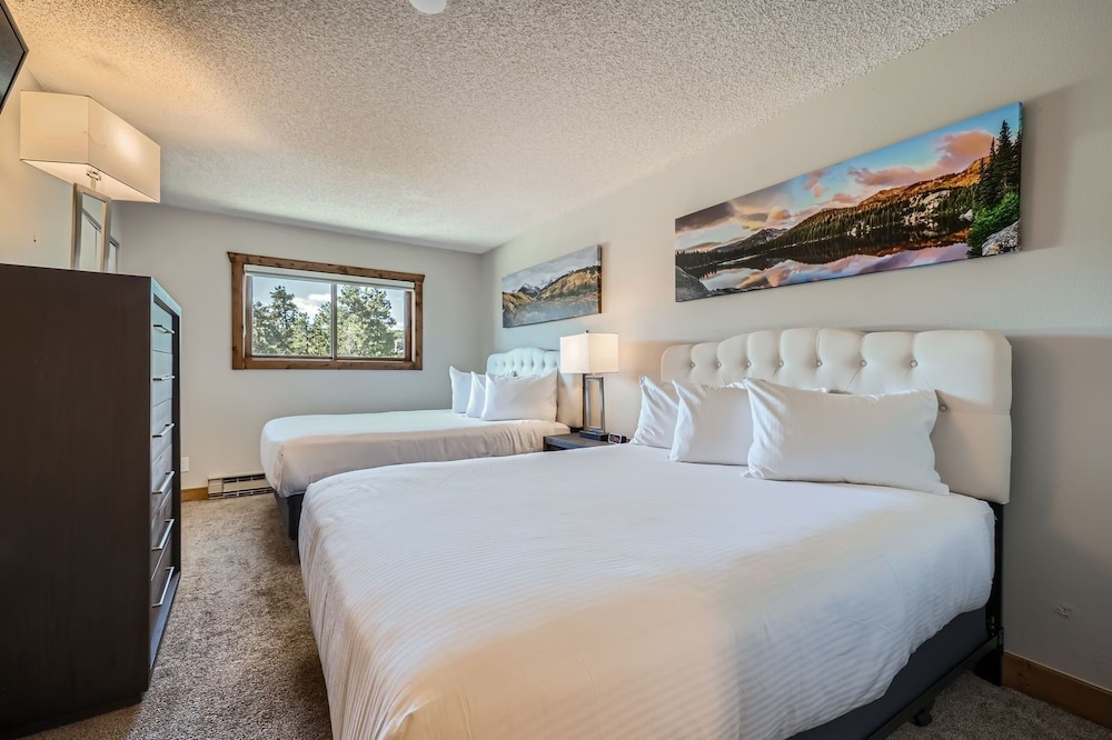 Sawmill 307 2 Bedroom Condo