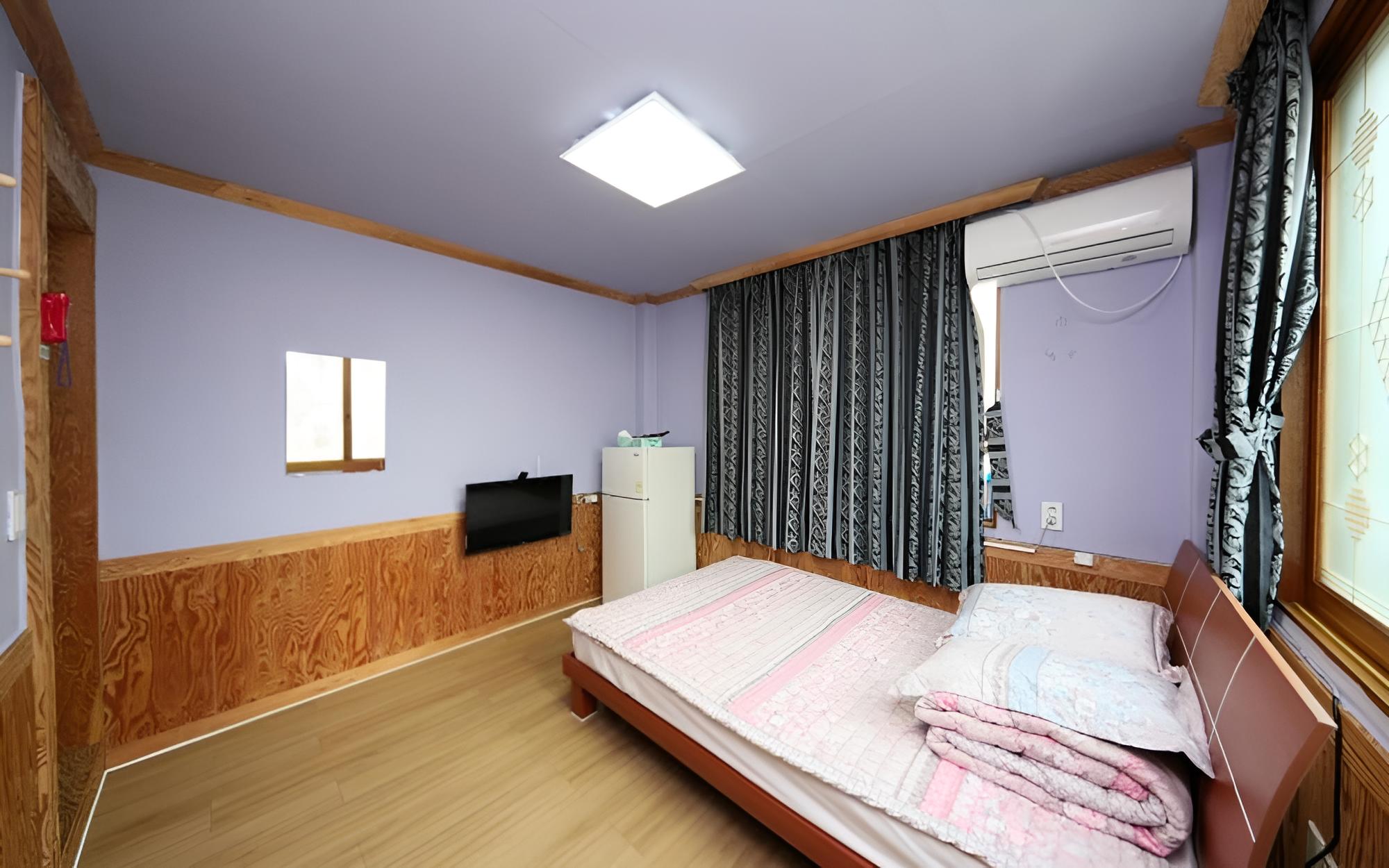 Boryeong Baekhyeon Pension view 2