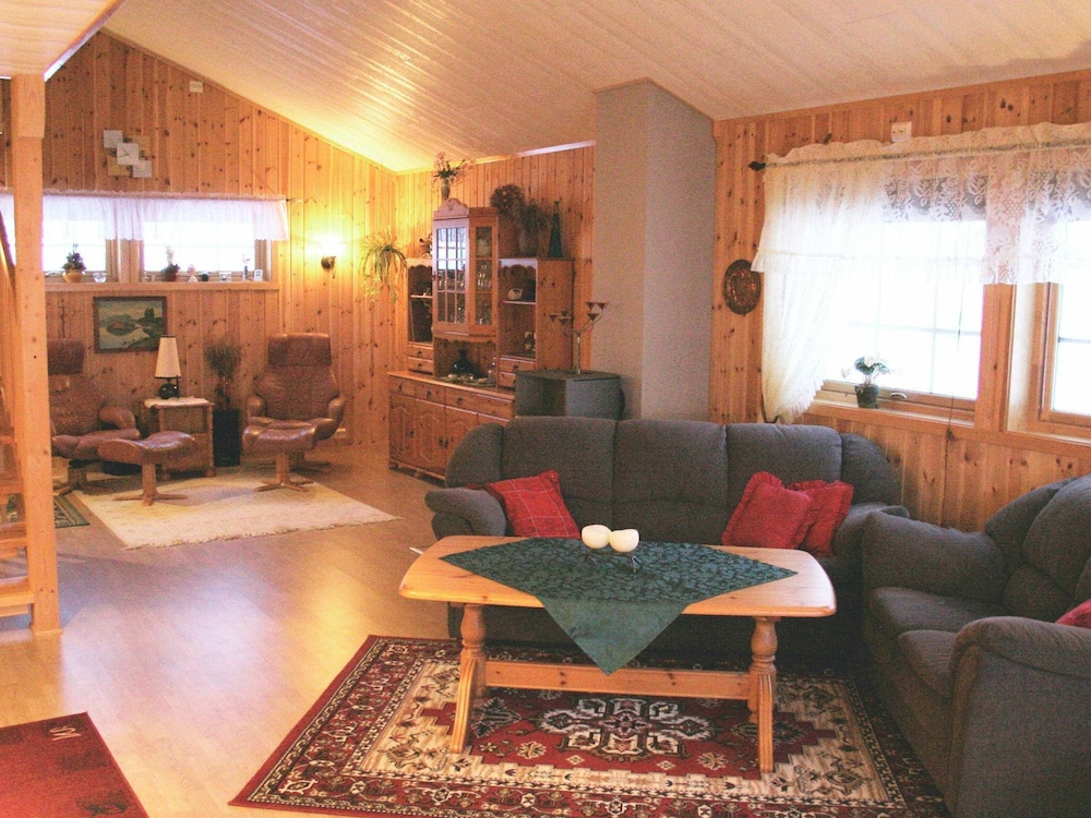 Holiday Home in Leknes view 5